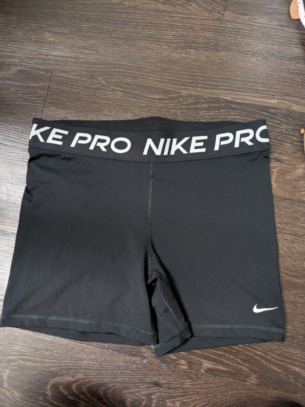 Black Nike Pro Women's compression shorts elastic size xl